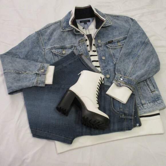 WRANGLER OVERSIZED JEAN JACKET – SIZE M – UNISEX - Picture 7 of 12